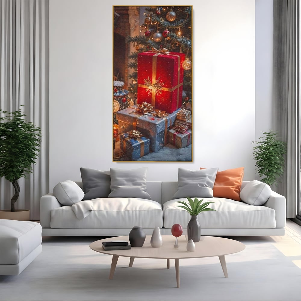 Tablou canvas cu tablou canvas cu cadouri sub brad, in rama de aluminiu auriu, pe perete intr-un living
